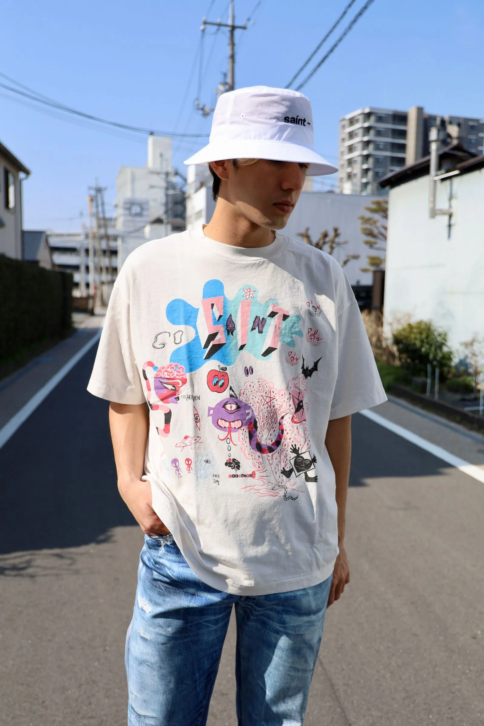 SAINT Mxxxxxx SS TEE/DAY OF THE FREAKS/WHT Monster Day/Monster Illustration Short Sleeve Off-White S-XL Same as the original version OE yarn cylinder without side seam fabric Top printing technology Zero difference restoration ZP Complete copy matching Main mark/wash mark/cherub mark complete
